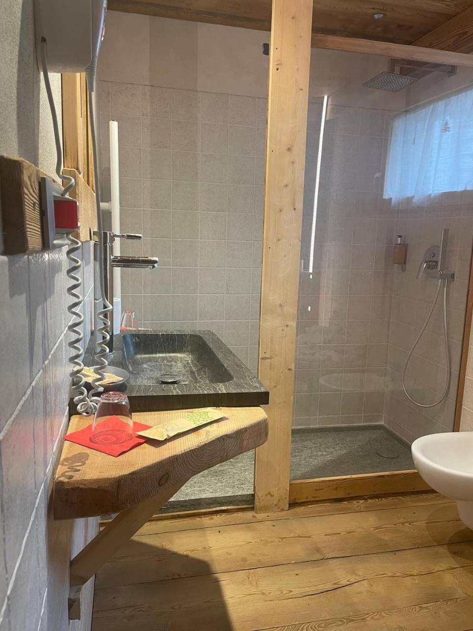 Chalet 1400 Nuova Gestione ลีโมเน เปียมอนเต ภายนอก รูปภาพ